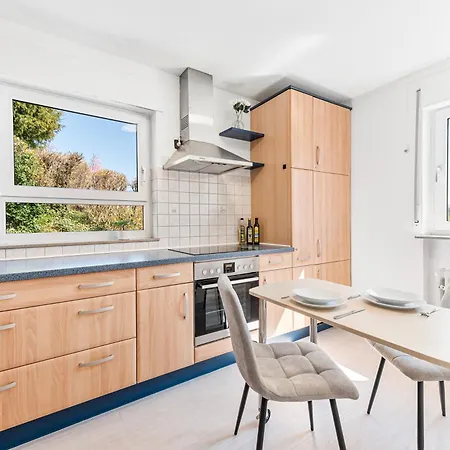 Apartment Sunshine - 4 Personen 20min Airport Messe